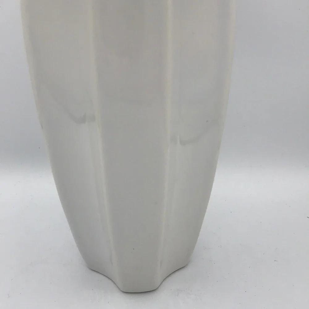 White gloss vase